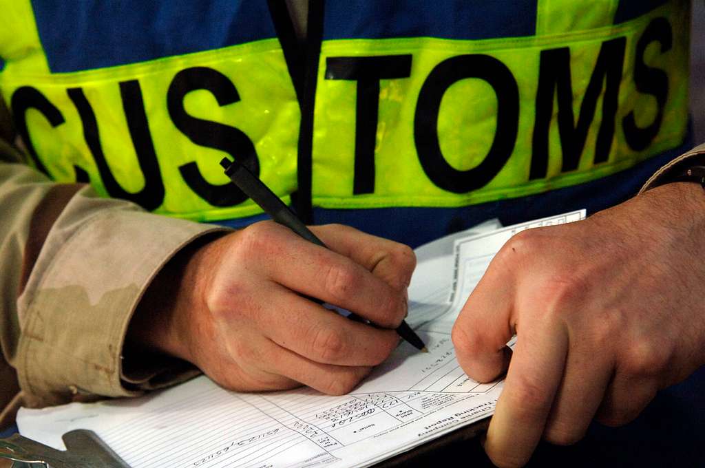 customs clearance in international Shipment